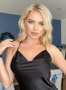South Kensington blonde busty escort