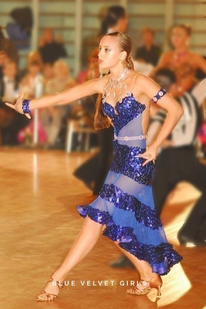 406x608_elite-lescort-dancer-aliona1.jpg