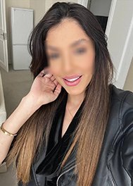 elite escort agency sexy brunestte escort SUSANNA  