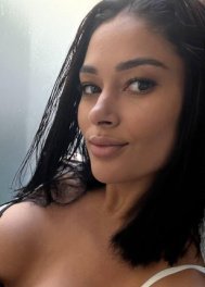 selfie escorts